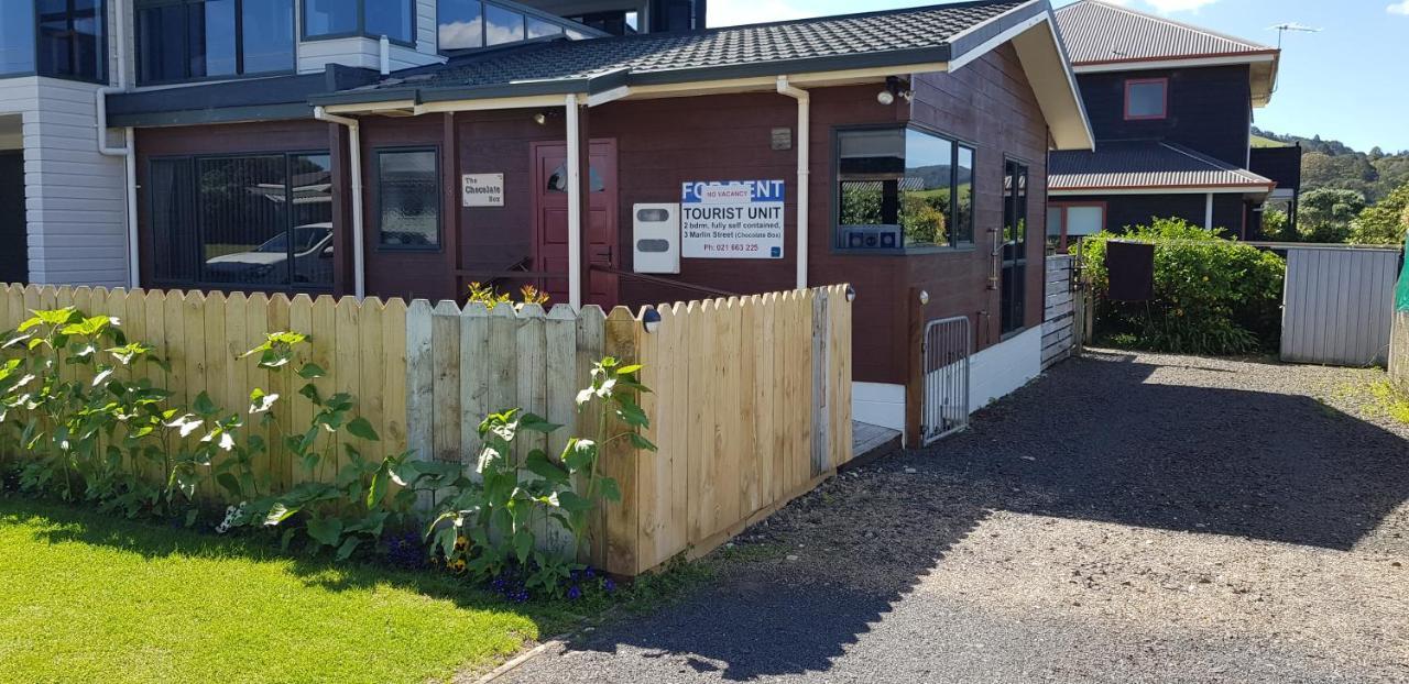 The Chocolate Box Apartment Whitianga Exterior photo